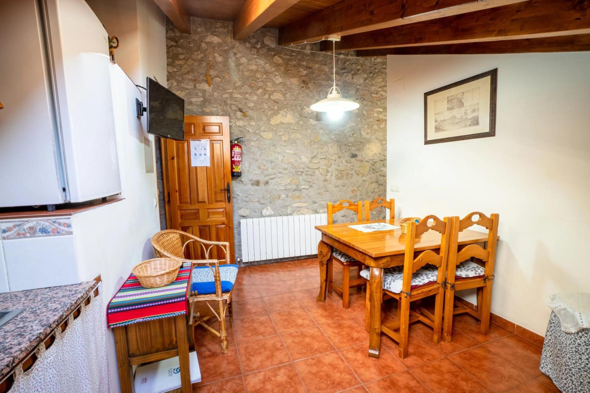 Casa Enduella Guest House Морела Екстериор снимка